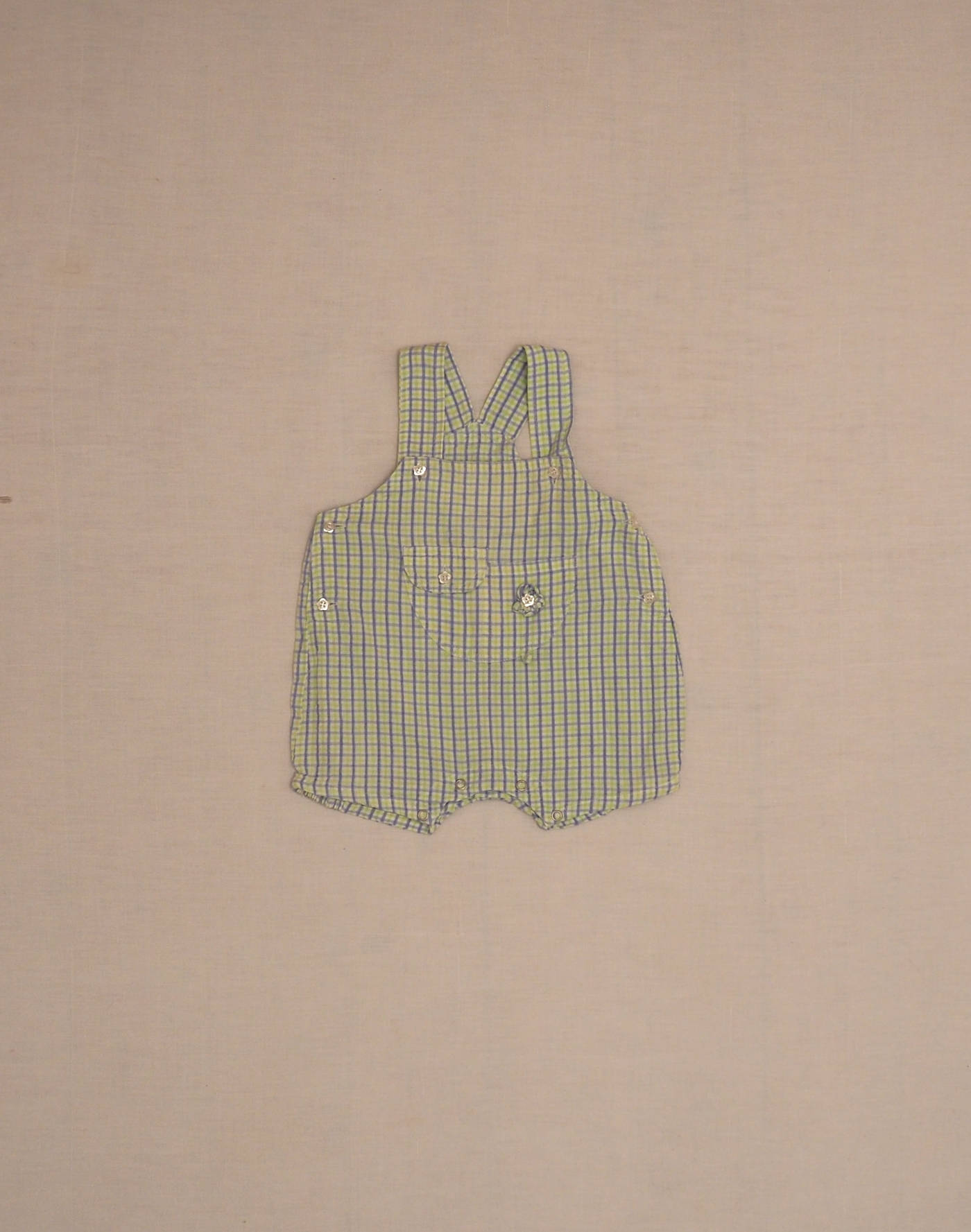 Salopette short en seersucker