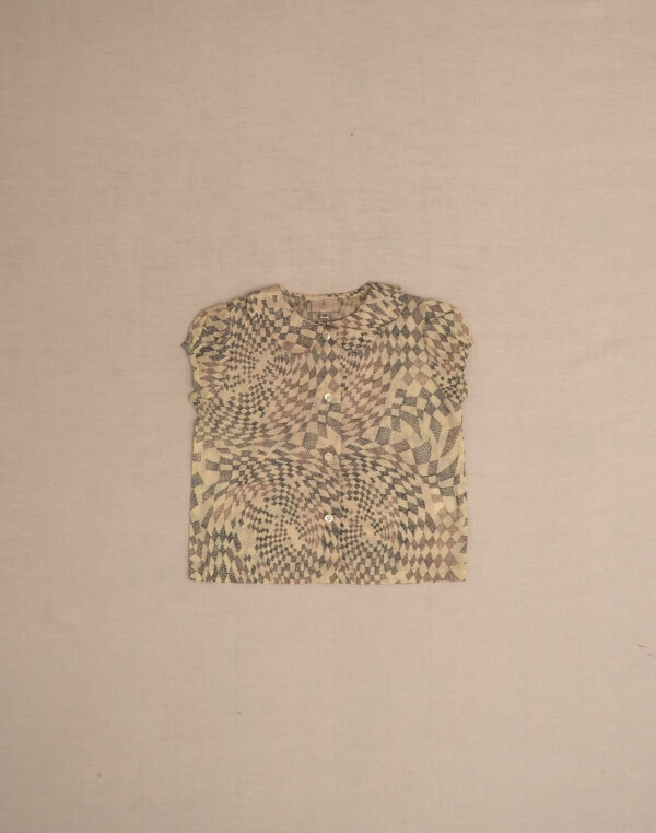 Baghère Liberty diamond petal collar blouse