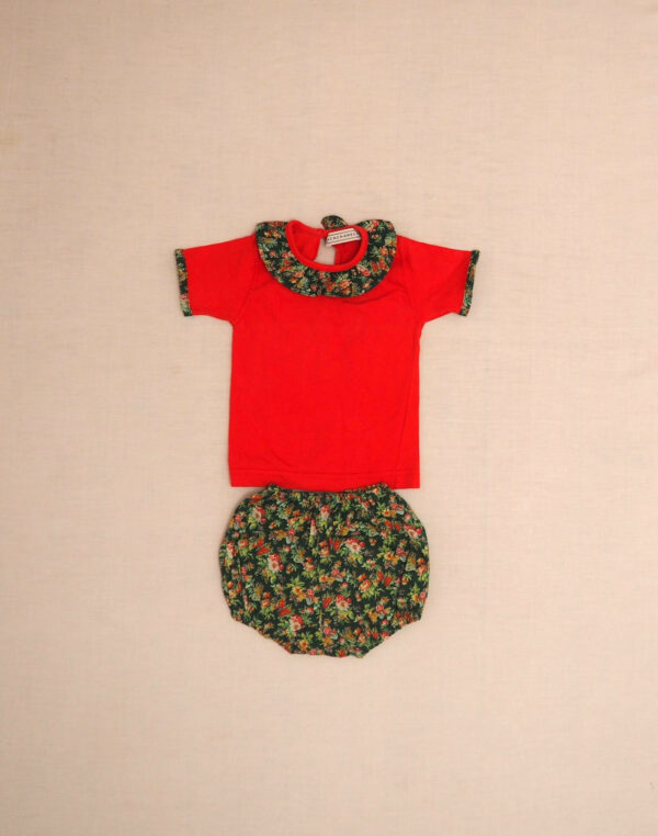 Cacharel T-shirt & bloomer set