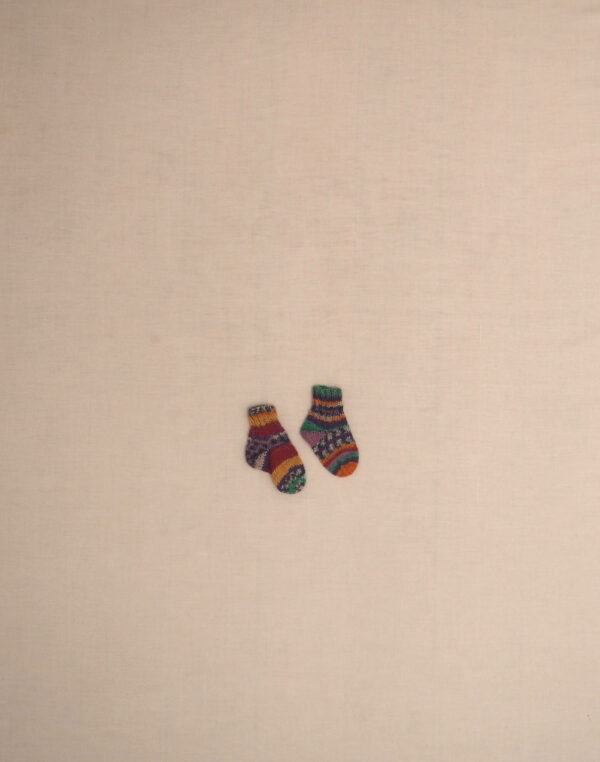 Hand-knitted purple striped socks P16