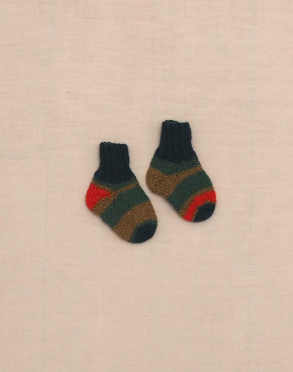 Chaussettes tricotées main vertes & rouge P16