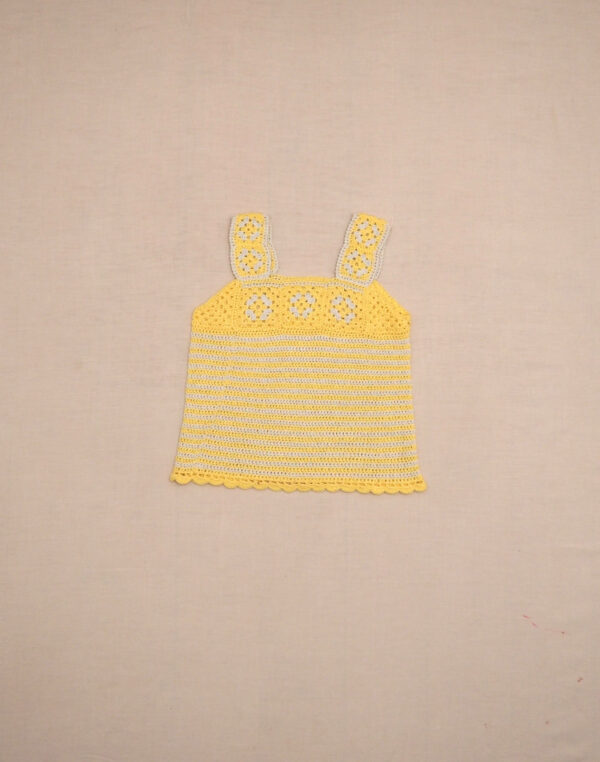 Haut crocheté fait main 6 ans
