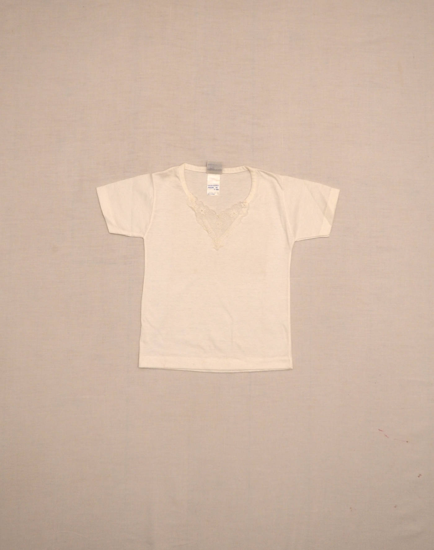 T-shirt col dentelle blanc