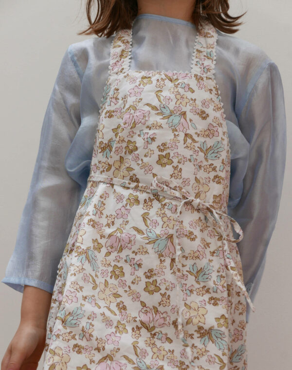 Robe tablier Cacharel