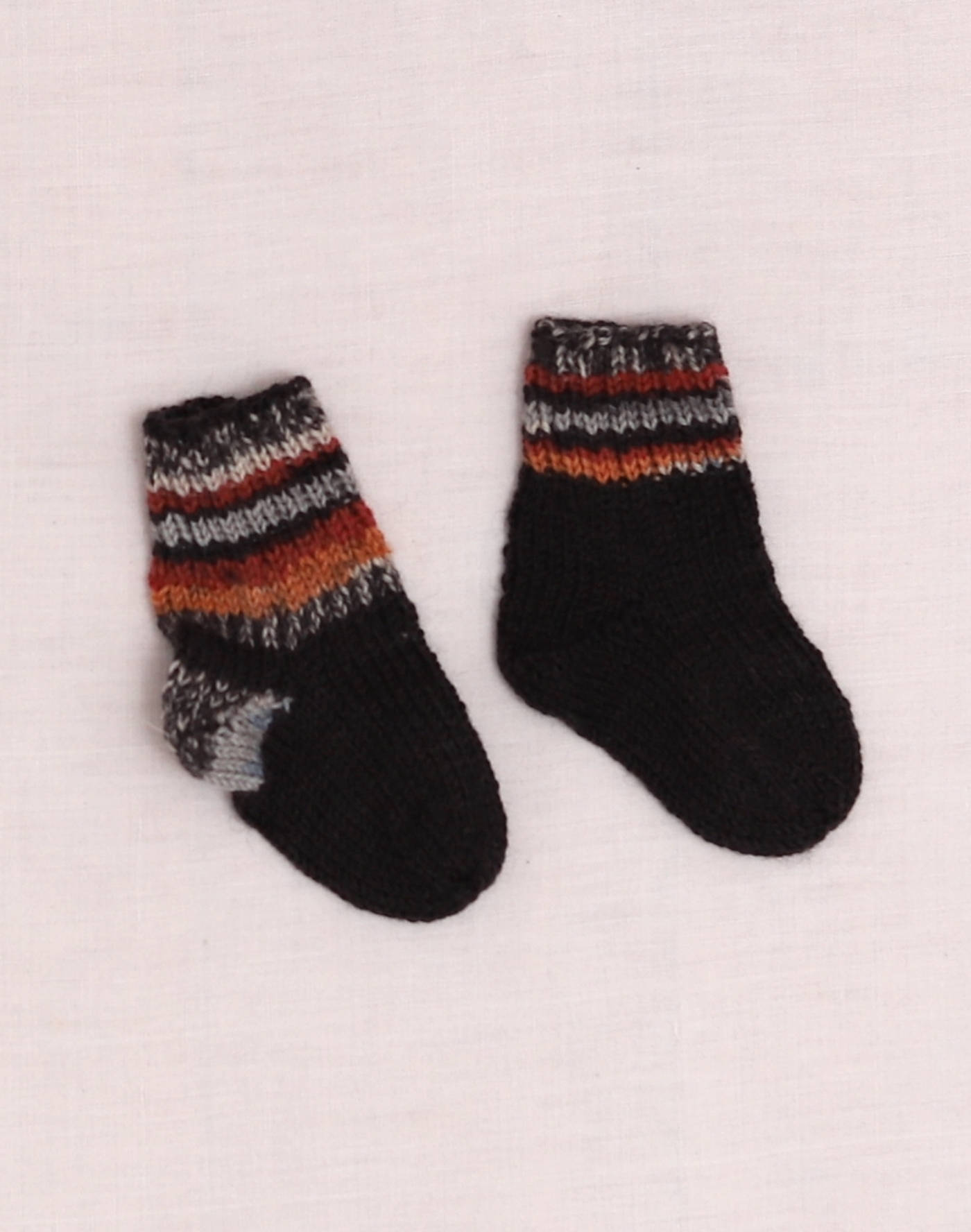 Handmade black striped socks P17