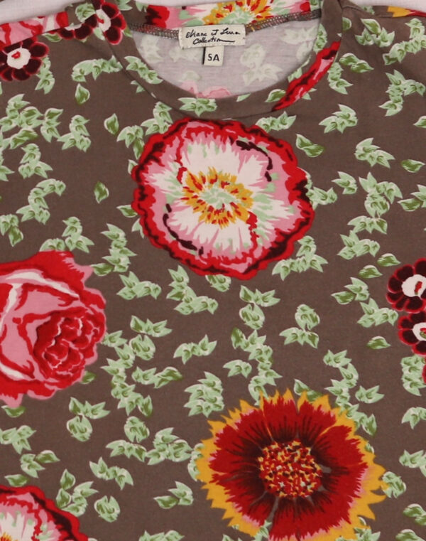 Floral T-shirt & bonnet