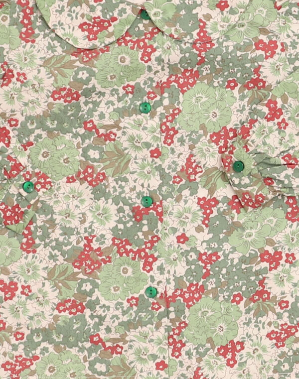 Chemise fleurie à grand col